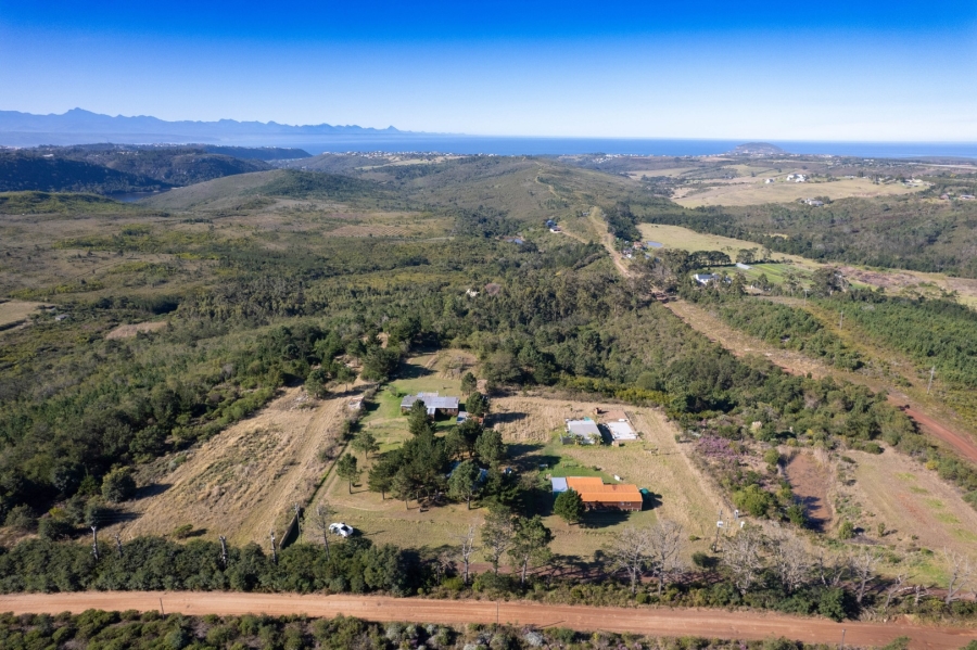 7 Bedroom Property for Sale in Airport Western Cape